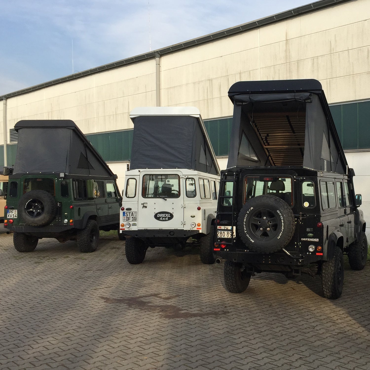 Lifting Roof Defender 110