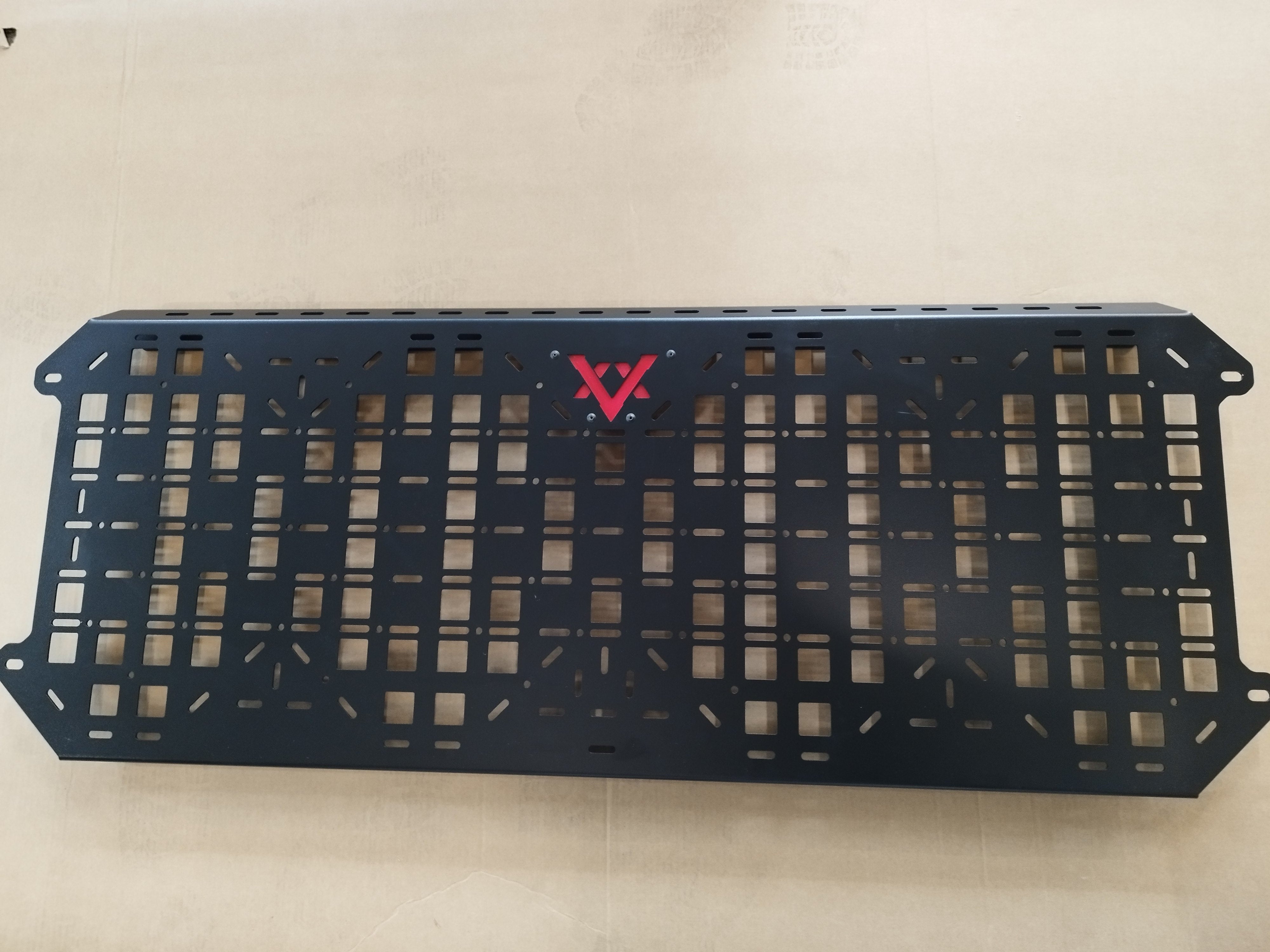 Tisch für Sandblechabsenkhalter